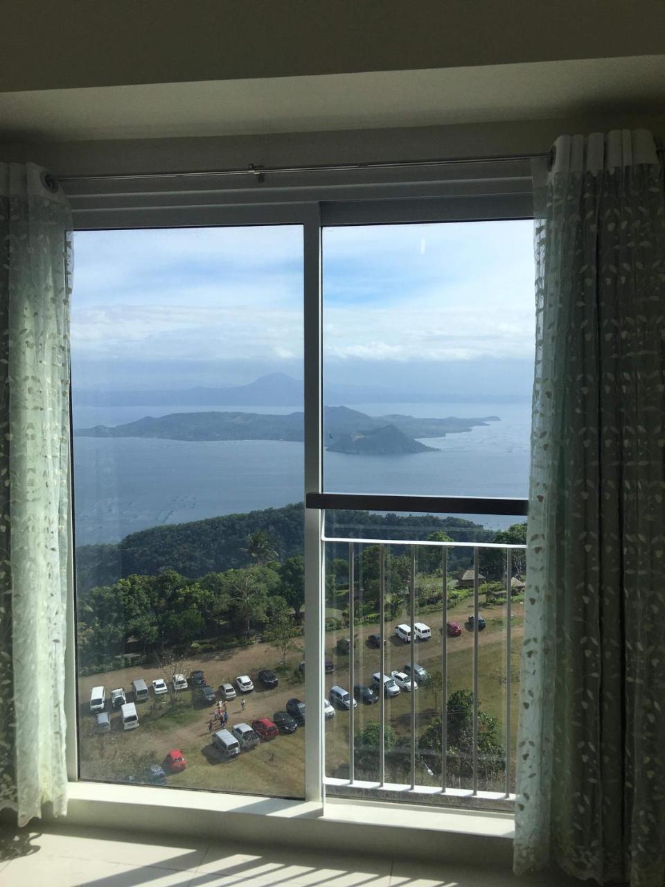 Smdc Wind Taal View Jane'S Apartment Tagaytay City Eksteriør billede